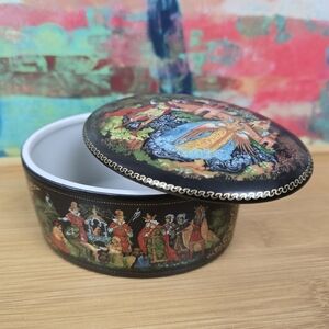 Vintage USSR Vladmir Vlezko Porcelain Trinket Box The Tale Of Tsar Saldan 11